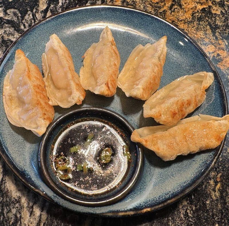 (To-Go)Pan Fried Veggie Gyoza (6pcs)